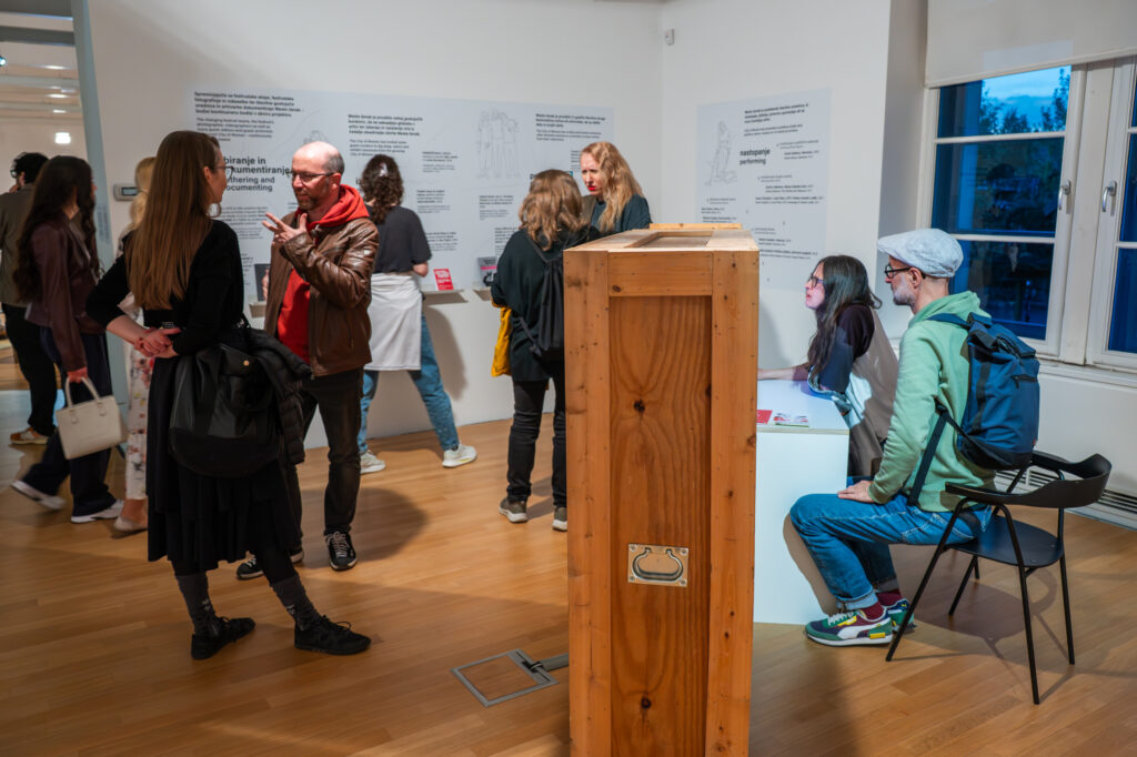 Exhibition photo 9